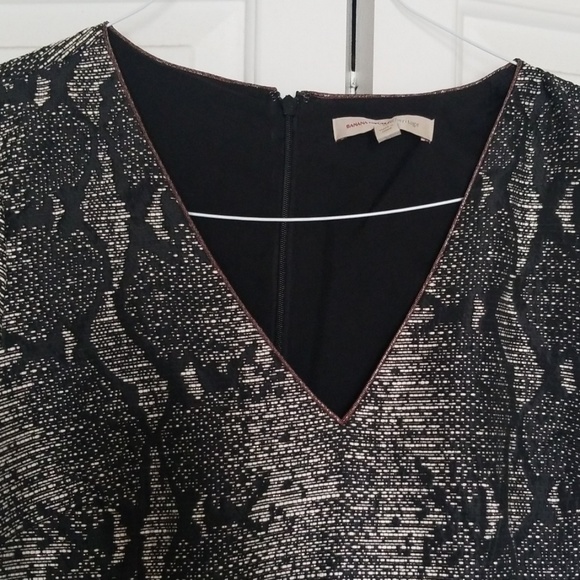 Dress - Picture 2 of 5